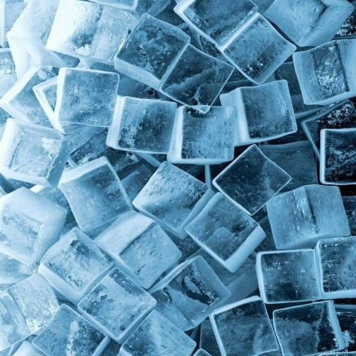 Detergent universal pentru haine colorate - Ice Blu
